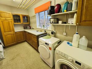 Photo 19- click for photo gallery